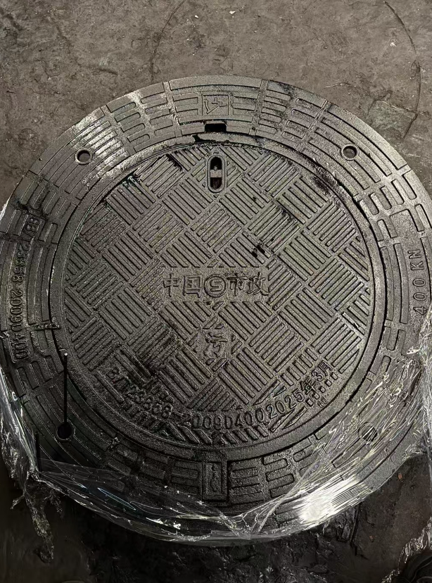建始球墨铸铁防沉降井盖展示